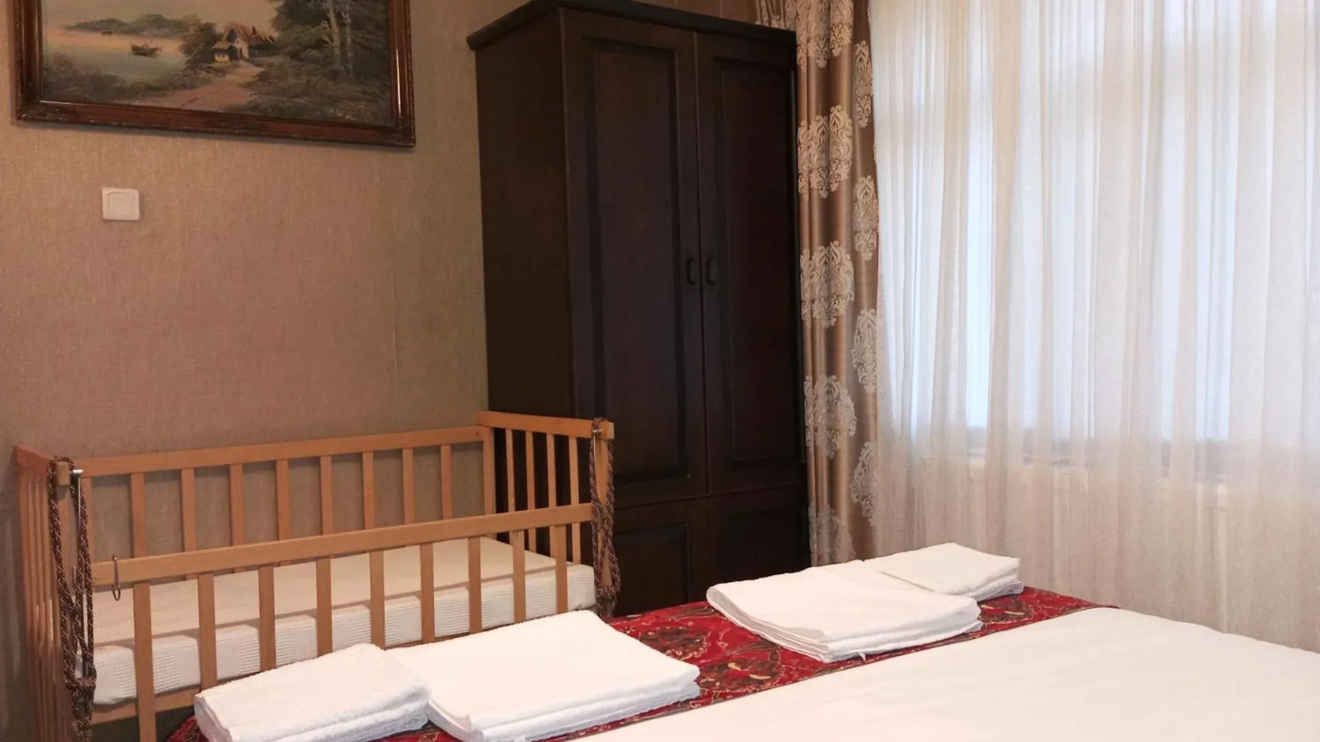 2 Bedroom Ground Floor Apartment Great Location Istanbul